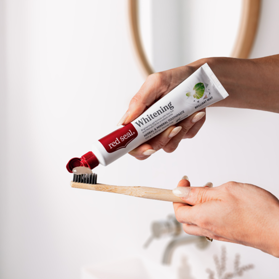 RED SEAL WHITENING MINT TOOTHPASTE 100G
