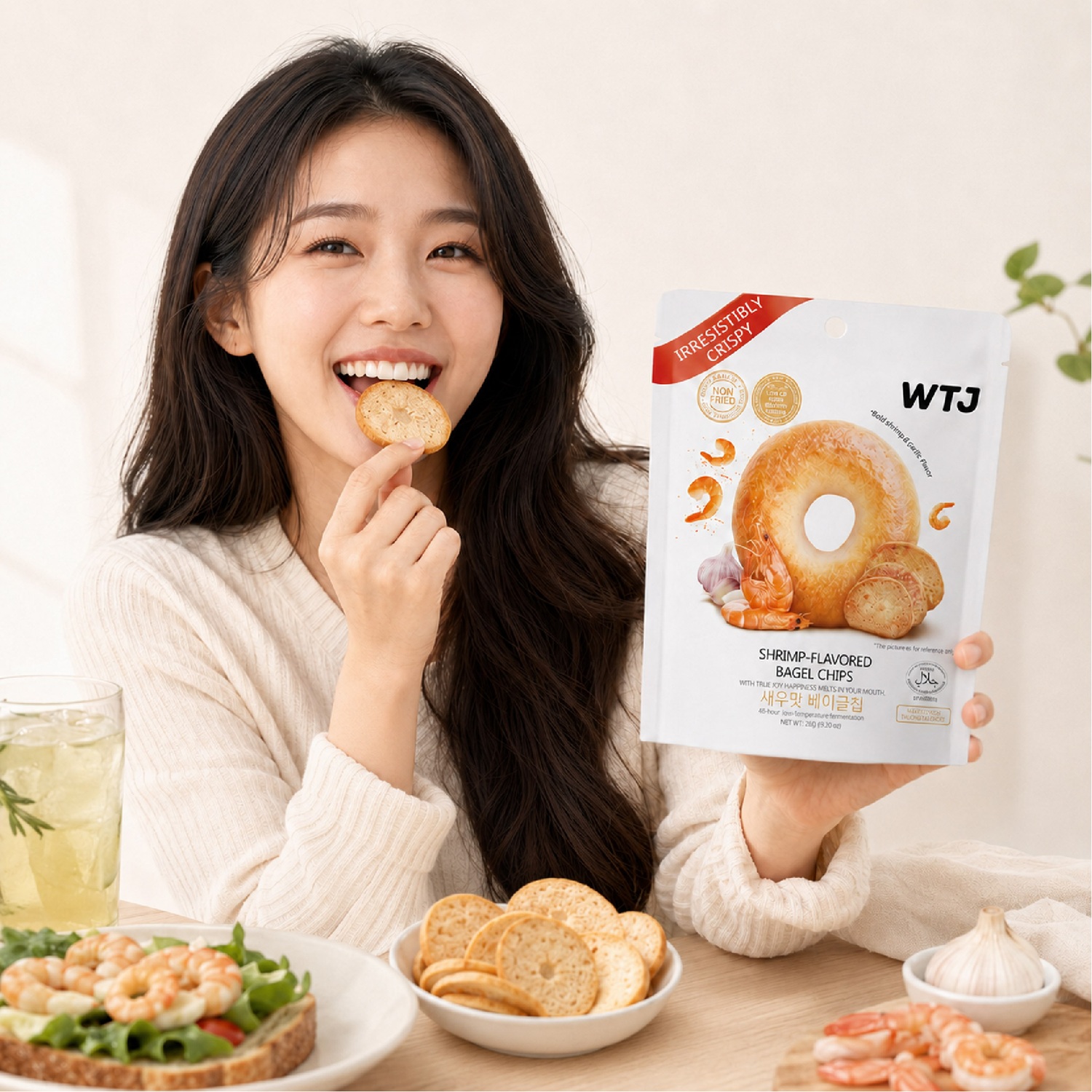WTJ Shrimp Garlic Flavoured Bagel Chips 26g for Snacks, Keropok, Bagel Snacks, Crunchy Snacks