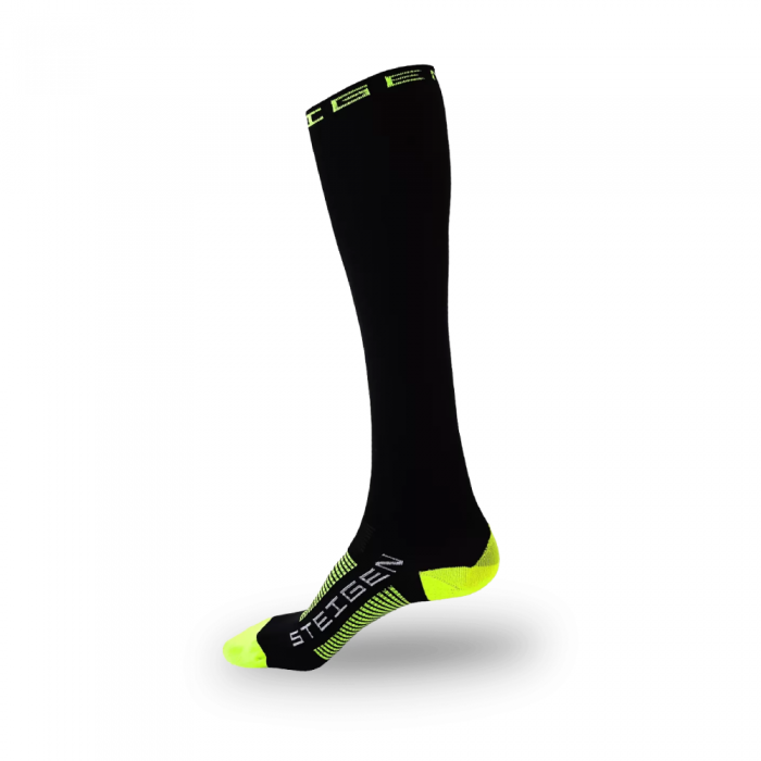 STEIGEN Full Length Socks, Running Socks, Sport Socks as Free Size Stocking (Stoking) (运动袜子) - Black