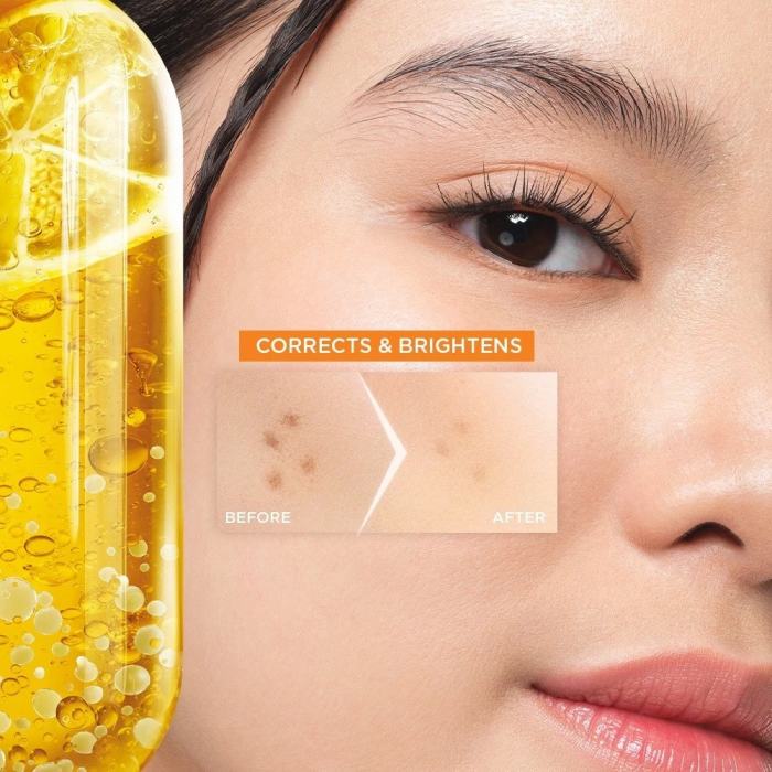 GARNIER Light Complete With Speed Brightening Scrub 100ml- Skin Care, Face Scrub (磨砂膏 臉部)