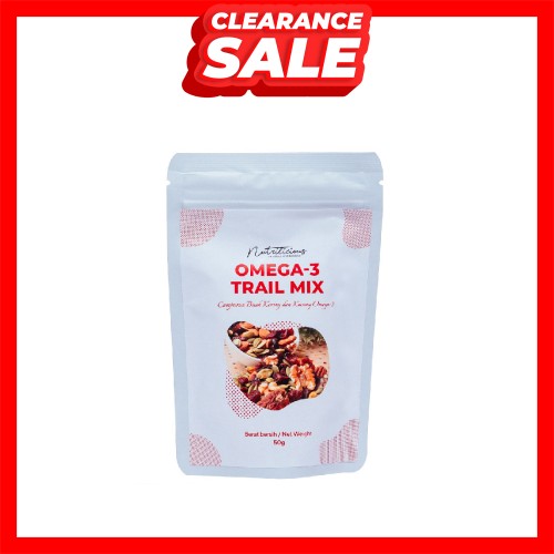 [CLEARANCE] NUTRILICIOUS Omega 3 Trail Mix Nuts Mixed Nuts and dried fruits 50g (EXP: 1/2026)