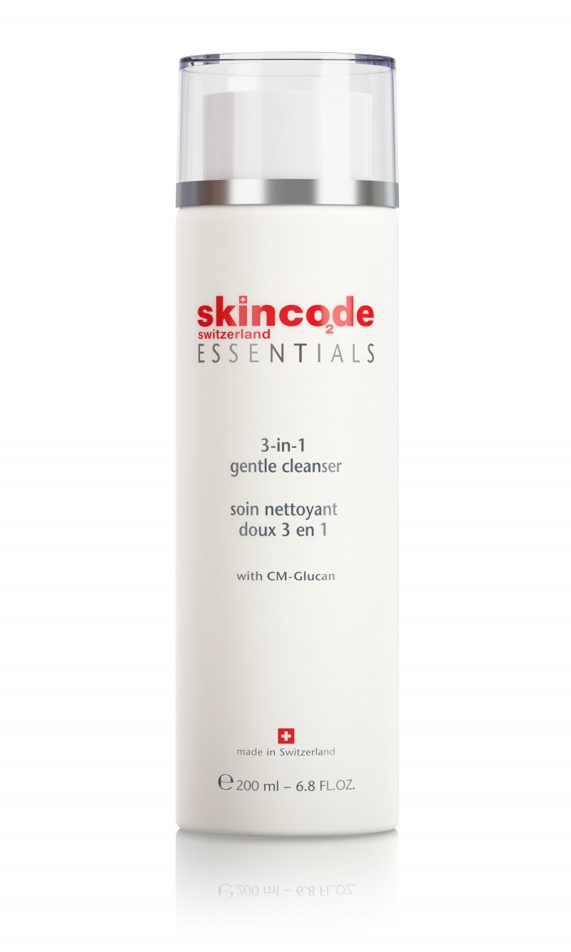 Skincode Essentials 3-in-1 Gentle Cleanser 200ml